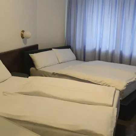 Berliner Hof 3* Dusseldorf
