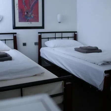 Berliner Hof 3*