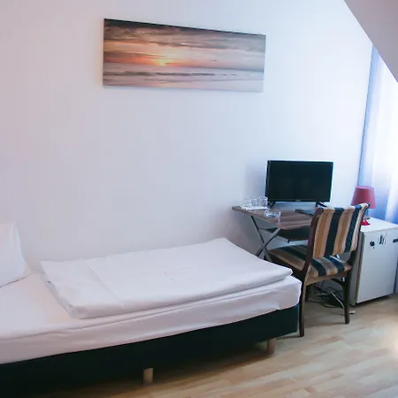 Berliner Hof 3*