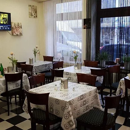 Berliner Hof Hotel 3*