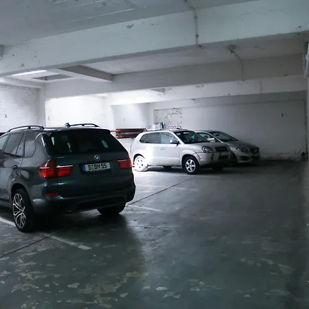 מלון Berliner Hof 3*