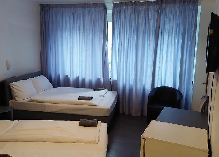 Berliner Hof 3*