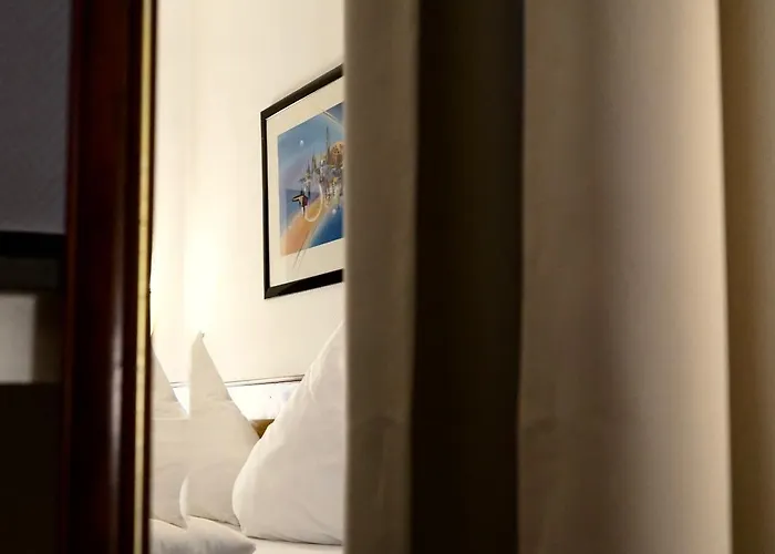 Berliner Hof Hotel 3*